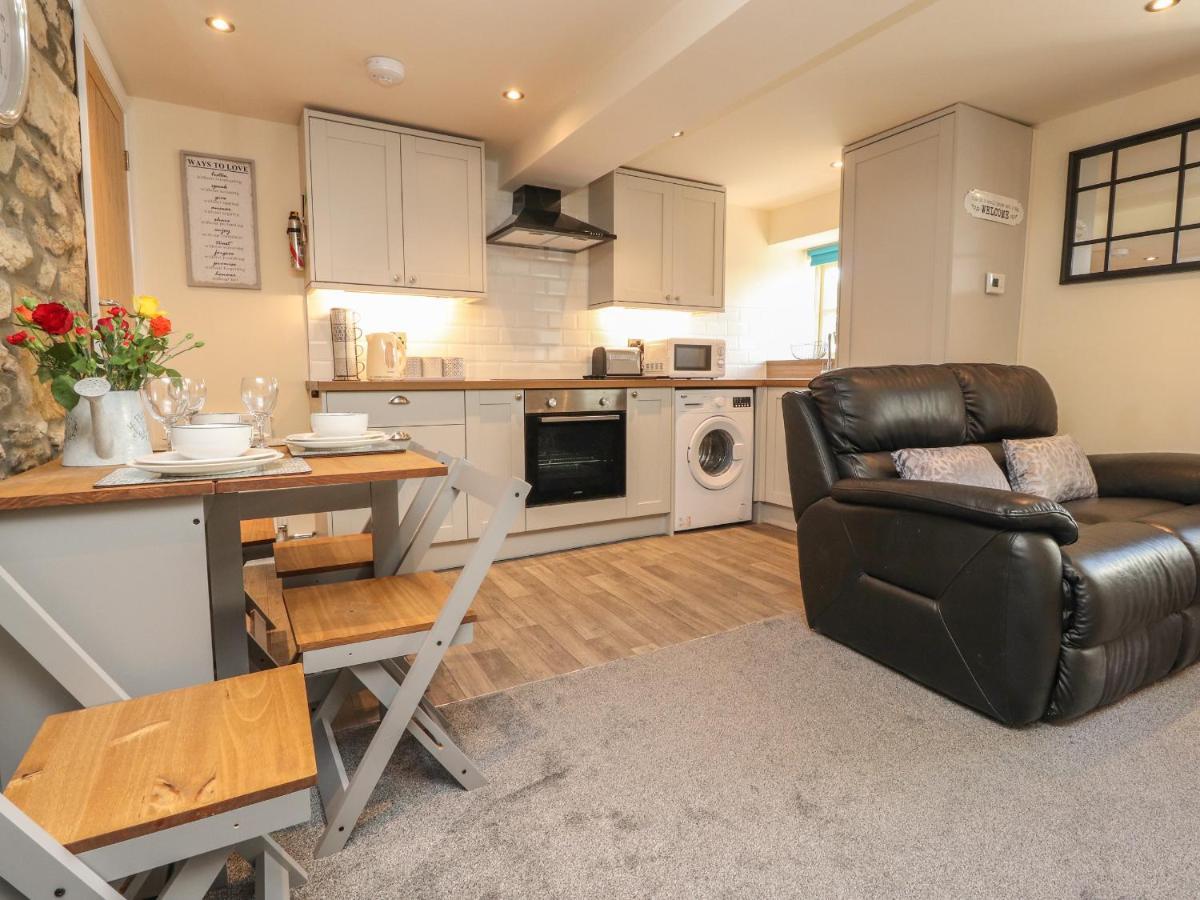 Folly Cottage Settle Esterno foto