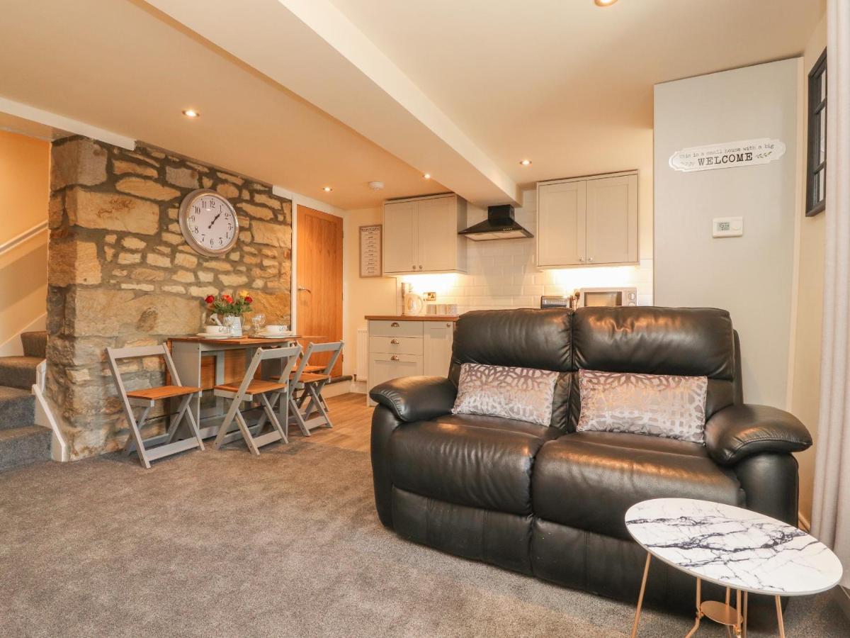 Folly Cottage Settle Esterno foto